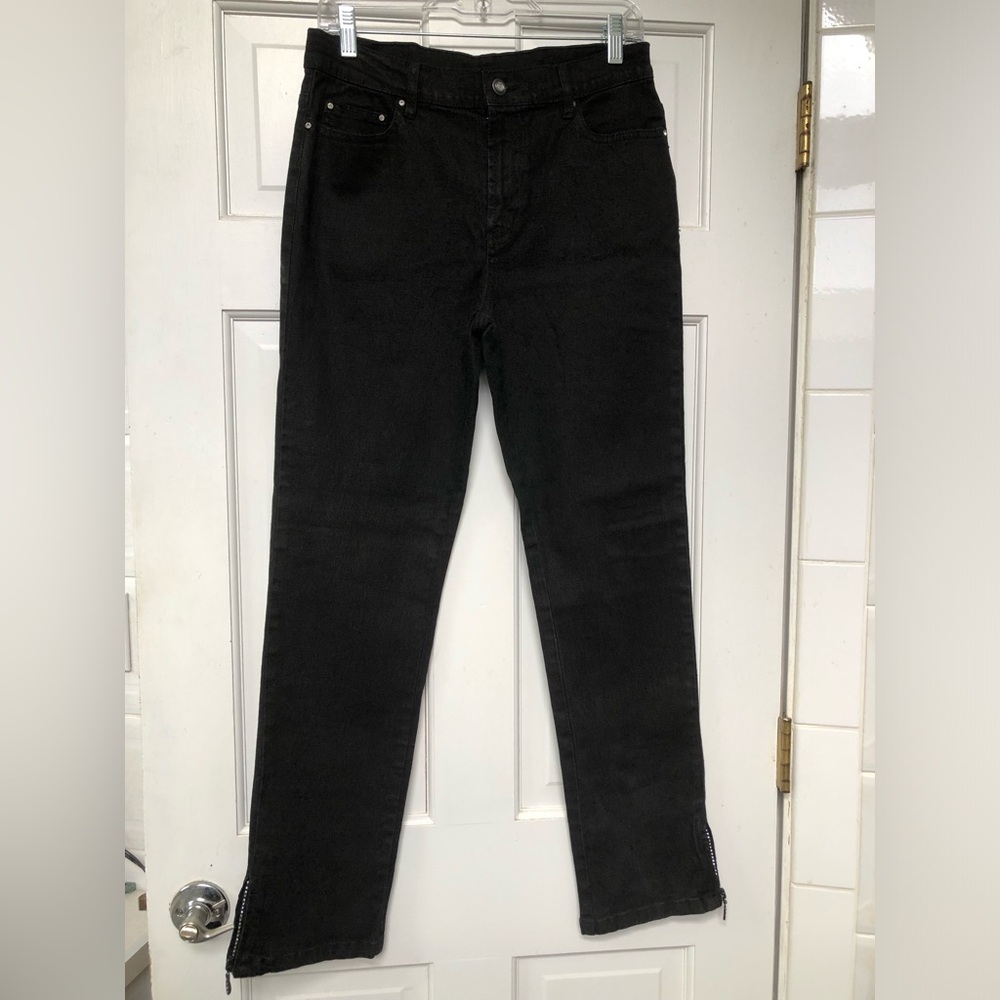 DG2 Diane Gilman Women’s Black Jeans